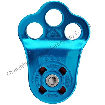 ราคาดี อุปกรณ์การปีน 30KN อัลลูมิเนียมสับสนธิ 3-หลุม single pulley ด้วยการเสร็จการกระปุก ออนไลน์